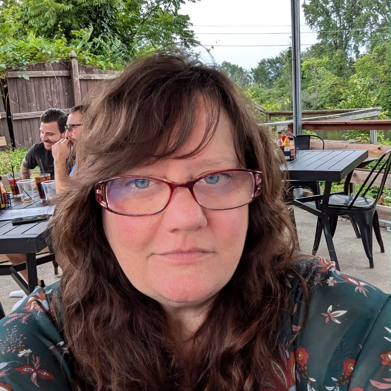 Trish Laubacker author portrait