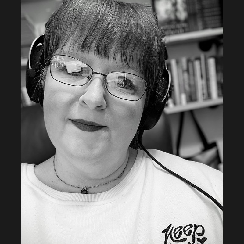 Rachel D. Adams author portrait